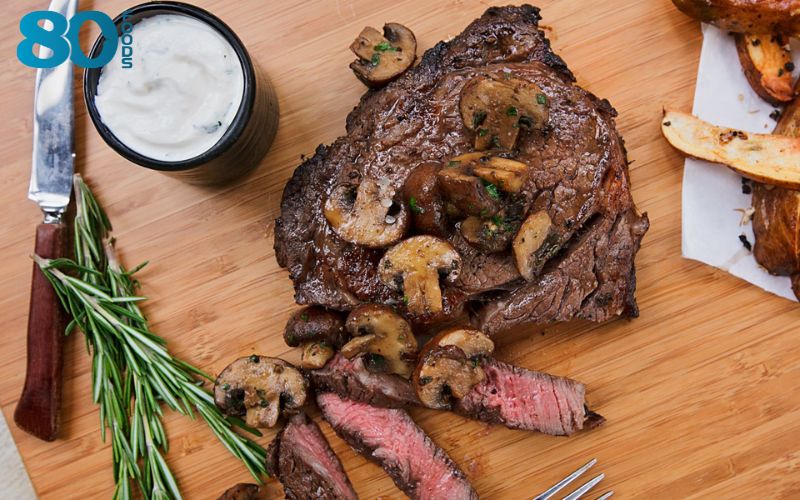 Làm món Beef Steak dễ dàng với Ribeye Beef không xương